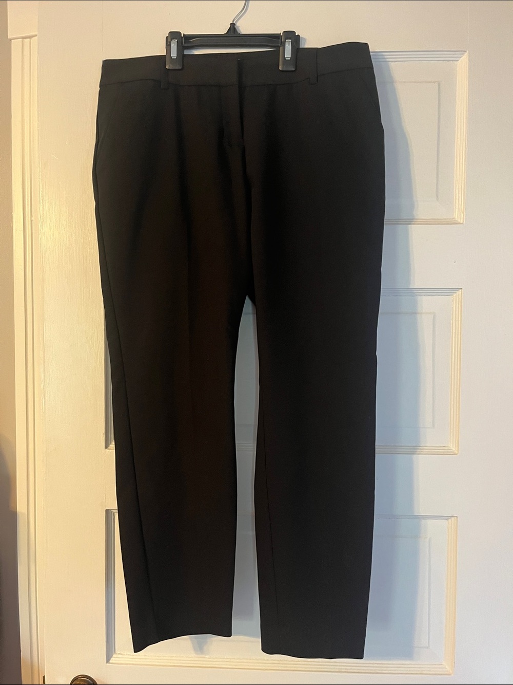 Size 6 R Express Columnist Black Cropped Dress Pants for Women